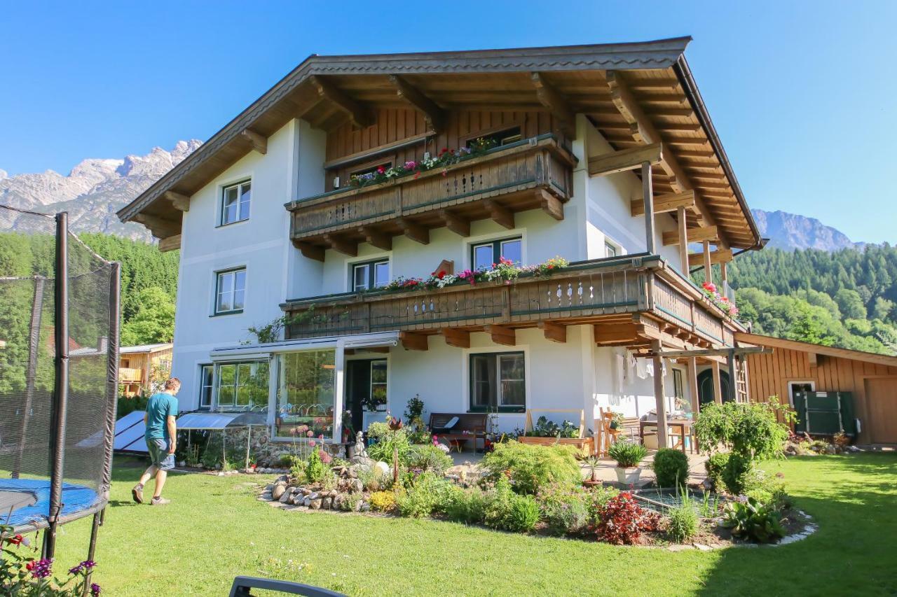 Appartments Niedermoser ลีโอกัง ภายนอก รูปภาพ